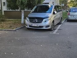 Utilizat 2015 Mercedes V250 Monovolum | 29.500 EUR