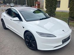 Culoarealb Utilizat 2023 Tesla Model 3 Berlinǎ | 37.000 EUR (Puțin scump)