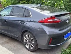 Utilizat 2018 Hyundai Ioniq Berlinǎ | 10.700 EUR
