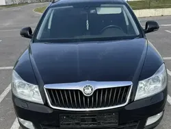 Negru Utilizat 2013 Skoda Octavia Break | 5.800 EUR