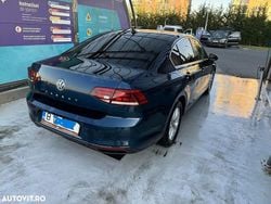 Culoarealbastru Utilizat 2020 VW Passat Comfortline Berlinǎ | 18.900 EUR (Preț OK)
