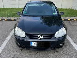 Utilizat 2007 VW Golf V Hatchback | 2.400 EUR (Preț OK)
