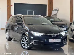 Gri Utilizat 2016 Toyota Auris Hybrid Edition-S Break | 12.999 EUR (Preț OK)
