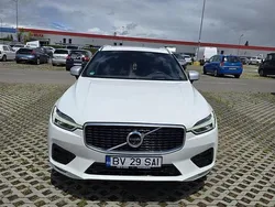 Alb Utilizat 2019 Volvo XC60 R-Design SUV | 26.300 EUR (Preț OK)
