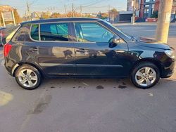 Negru Utilizat 2014 Skoda Fabia Hatchback | 5.800 EUR (Preț OK)