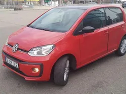 Rosu Utilizat 2016 VW up! Hatchback | 6.950 EUR