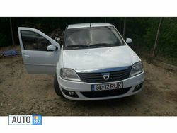 Alb Utilizat 2012 Dacia Logan Berlinǎ | 2.200 EUR (Preț bun)
