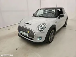 Alb Utilizat 2020 Mini Cooper SE Hatchback | 16.698 EUR