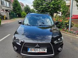 Culoarenegru Utilizat 2013 Mitsubishi Outlander SUV | 8.300 EUR (Puțin scump)