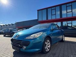 Culoarealbastru Utilizat 2005 Peugeot 307 CC Cabrio | 2.650 EUR