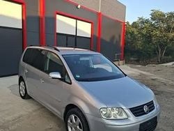 Gri Utilizat 2006 VW Touran Monovolum | 2.800 EUR (Preț OK)