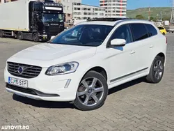 Alb Utilizat 2014 Volvo XC60 Summum SUV | 13.950 EUR (Preț bun)