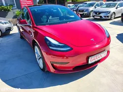 Culoarerosu Utilizat 2019 Tesla Model 3 Standard Range Plus Berlinǎ | 19.000 EUR (Preț bun)