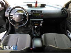 Negru Utilizat 2005 Citroën C4 Coupe | 1.100 EUR (Super Preț)