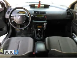 Negru Utilizat 2005 Citroën C4 Coupe | 1.100 EUR (Puțin scump)