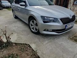 Argintiu Utilizat 2019 Skoda Superb Berlinǎ | 15.000 EUR (Preț OK)