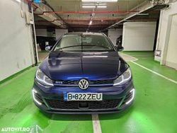 Culoarealbastru Utilizat 2018 VW Golf VII GTE Hatchback | 20.000 EUR (Scump)