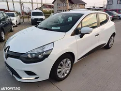Culoarealb Utilizat 2020 Renault Clio V Life Hatchback | 7.799 EUR (Preț OK)