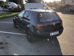 Negru Utilizat 2003 VW Golf IV Hatchback | 1.800 EUR (Preț OK)
