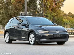 Culoaregri Utilizat 2021 VW Golf VIII Life Berlinǎ | 14.990 EUR (Super Preț)