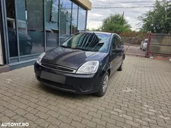 Albastru Utilizat 2004 Ford Fiesta Hatchback | 1.300 EUR