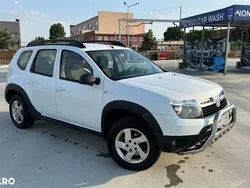Alb Utilizat 2013 Dacia Duster Lauréate SUV | 7.200 EUR (Preț bun)
