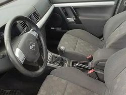 Verde Utilizat 2002 Opel Vectra GTS Hatchback | 1.100 EUR