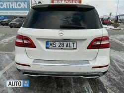 Alb Utilizat 2012 Mercedes ML350 SUV | 19.000 EUR