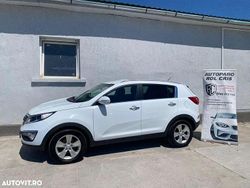 Culoarealb Utilizat 2012 Kia Sportage SUV | 7.950 EUR (Puțin scump)