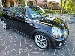 Culoarenegru Utilizat 2013 Mini Cooper D Hatchback | 9.300 EUR (Scump)