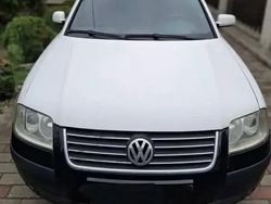 Alb Utilizat 2004 VW Passat Break | 1.000 EUR (Super Preț)