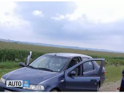 Gri Utilizat 2005 Fiat Albea Berlinǎ | 1.800 EUR