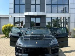 Negru Utilizat 2022 Porsche Cayenne SUV | 88.500 EUR