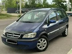 Verde Utilizat 2005 Opel Zafira Monovolum | 2.750 EUR (Puțin scump)