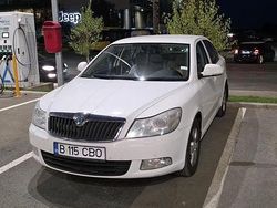 Alb Utilizat 2012 Skoda Octavia Business Line Hatchback | 5.500 EUR (Preț OK)