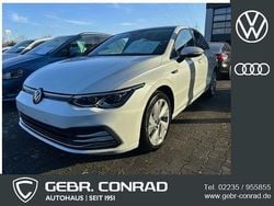 Utilizat 2022 VW Golf VIII Style | 31.571 EUR