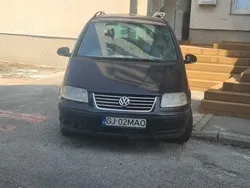 VW Sharan