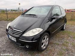 Culoarenegru Utilizat 2005 Mercedes A150 Hatchback | 1.650 EUR (Preț OK)