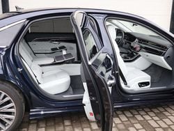 Utilizat 2023 Audi A8L Exclusive Berlinǎ | 93.546 EUR