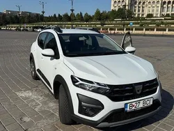 Alb Utilizat 2021 Dacia Sandero Comfort Hatchback | 11.600 EUR (Preț OK)