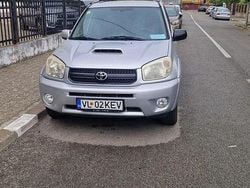 Culoareargint Utilizat 2004 Toyota RAV4 SUV | 5.500 EUR (Preț OK)