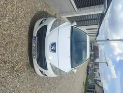Utilizat 2012 Peugeot 207 Berlinǎ | 3.150 EUR