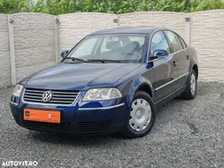 Albastru Utilizat 2005 VW Passat Berlinǎ | 1.999 EUR (Preț bun)