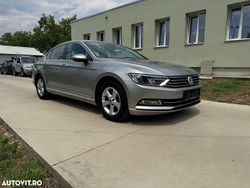 Gri Utilizat 2015 VW Passat Highline Break | 10.600 EUR (Puțin scump)