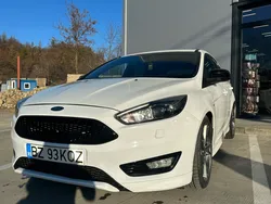 Utilizat 2016 Ford Focus ST-Line Hatchback | 9.900 EUR (Preț OK)