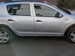 Gri Utilizat 2016 Dacia Sandero Stepway Hatchback | 6.500 EUR (Preț OK)