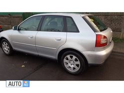 Gri Utilizat 2003 Audi A3 Hatchback | 1.500 EUR (Preț bun)