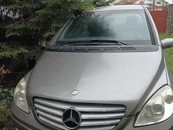 Utilizat 2006 Mercedes A180 Hatchback | 1.700 EUR