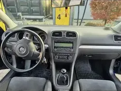 Albastru Utilizat 2009 VW Golf VI Berlinǎ | 4.000 EUR (Preț OK)
