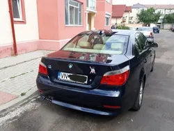Albastru Utilizat 2006 BMW 525 Berlinǎ | 7.500 EUR (Scump)